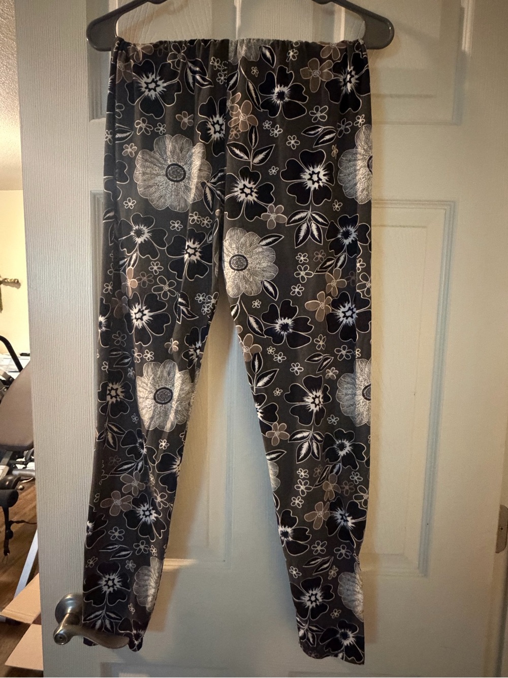 Women’s Floral Leggings